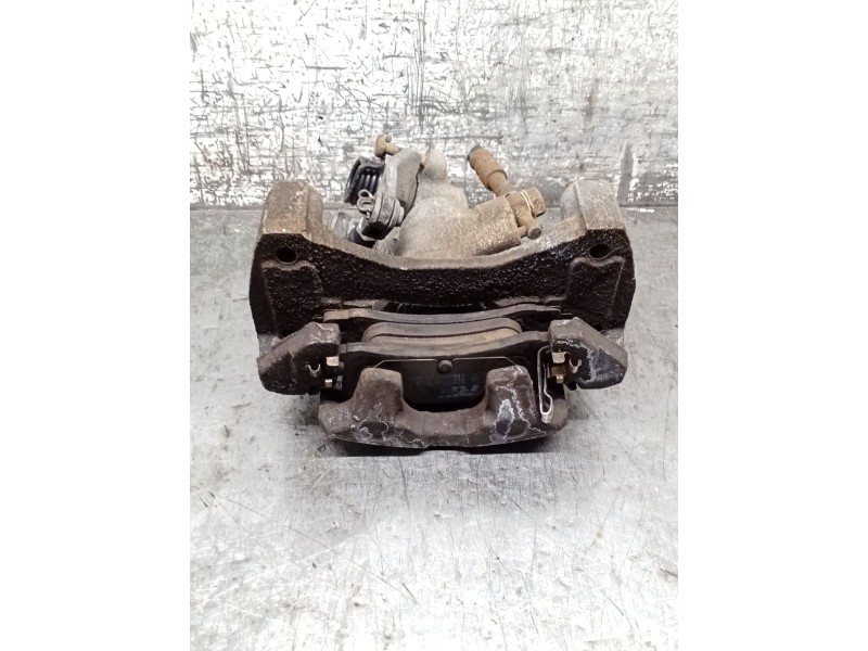 Recambio de pinza freno trasera derecha para toyota corolla liftback (_e11_) 2.0 d-4d (cde110_) referencia OEM IAM   