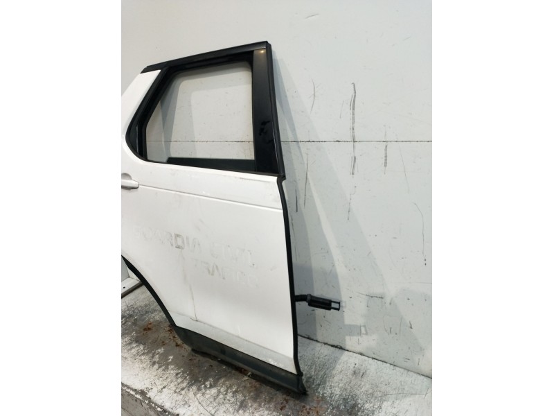 Recambio de puerta delantera derecha para land rover discovery v (l462) 2.0 sd4 4x4 referencia OEM IAM  5P 
