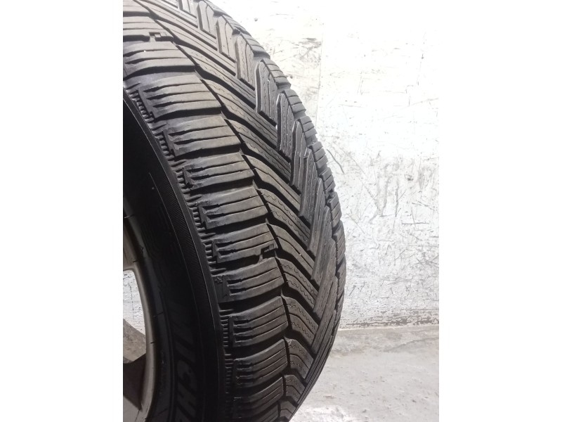 Recambio de juego llantas para peugeot 5008 (0u_, 0e_) 2.0 hdi 150 / bluehdi 150 referencia OEM IAM 215/55 R16 97H  