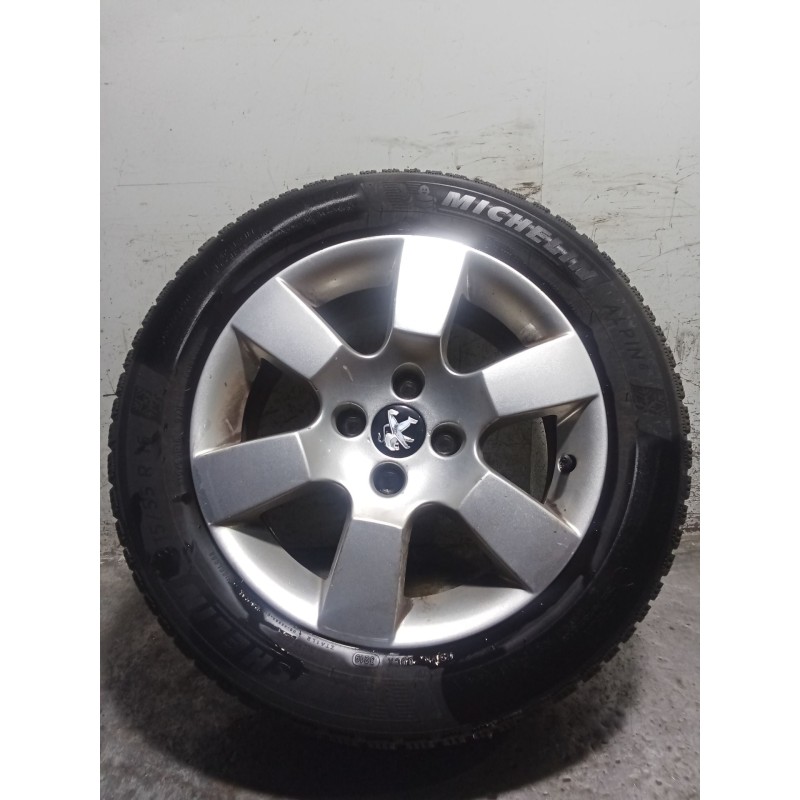 Recambio de juego llantas para peugeot 5008 (0u_, 0e_) 2.0 hdi 150 / bluehdi 150 referencia OEM IAM 215/55 R16 97H  