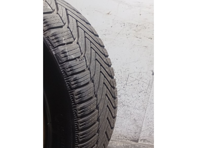 Recambio de juego llantas para peugeot 5008 (0u_, 0e_) 2.0 hdi 150 / bluehdi 150 referencia OEM IAM 215/55 R16 97H  