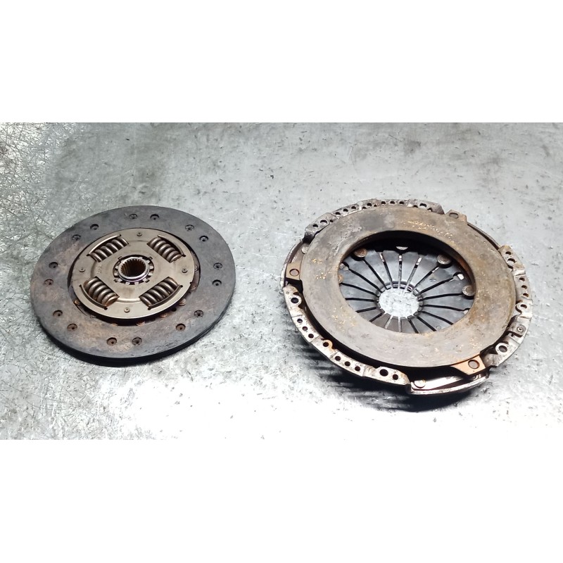 Recambio de kit embrague para mercedes-benz sprinter 02.00  caja abierta 311 cdi (903.611-612-613) referencia OEM IAM 1878005554