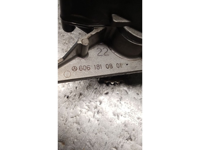 Recambio de bomba aceite para mercedes-benz sprinter 02.00  caja abierta 311 cdi (903.611-612-613) referencia OEM IAM 6061810801
