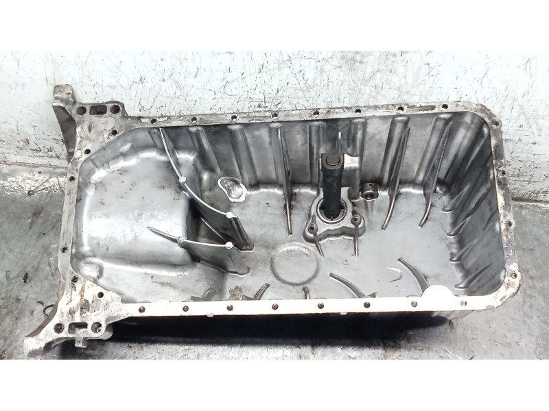 Recambio de carter para mercedes-benz sprinter 02.00  caja abierta 311 cdi (903.611-612-613) referencia OEM IAM R6110140902  REP