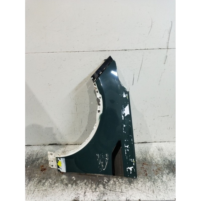 Recambio de aleta delantera izquierda para land rover discovery v (l462) 2.0 sd4 4x4 referencia OEM IAM   