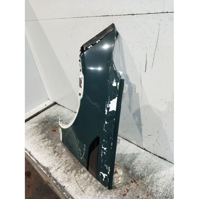 Recambio de aleta delantera izquierda para land rover discovery v (l462) 2.0 sd4 4x4 referencia OEM IAM   