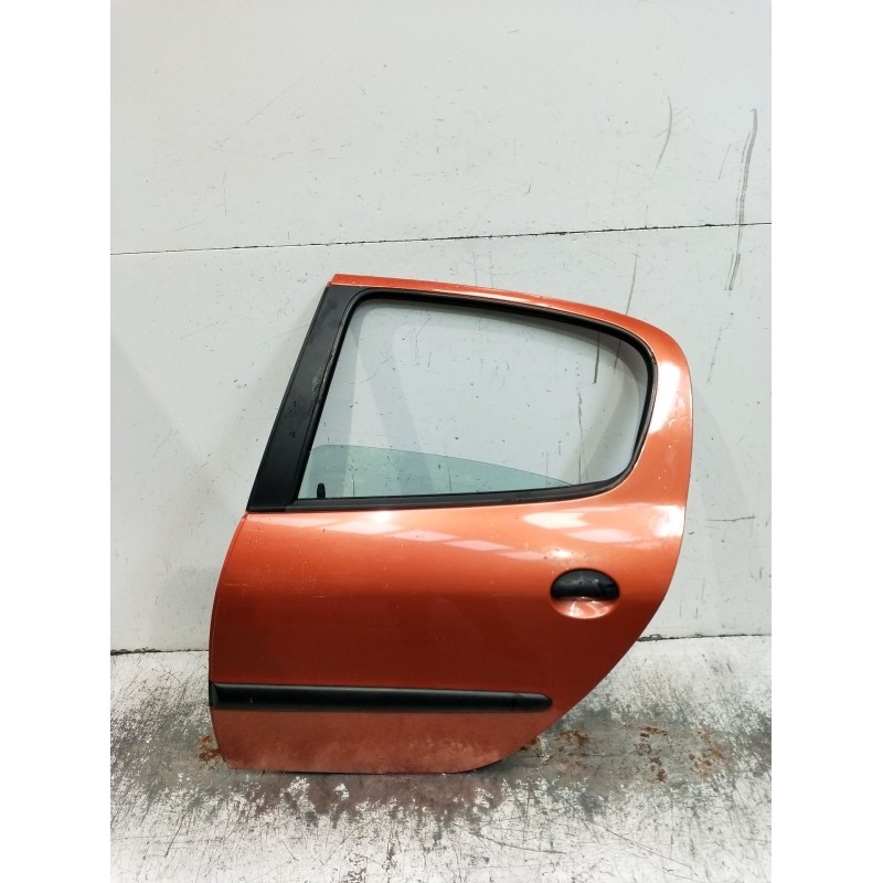 Recambio de puerta trasera izquierda para peugeot 206 hatchback (2a/c) 1.4 i referencia OEM IAM  5P 