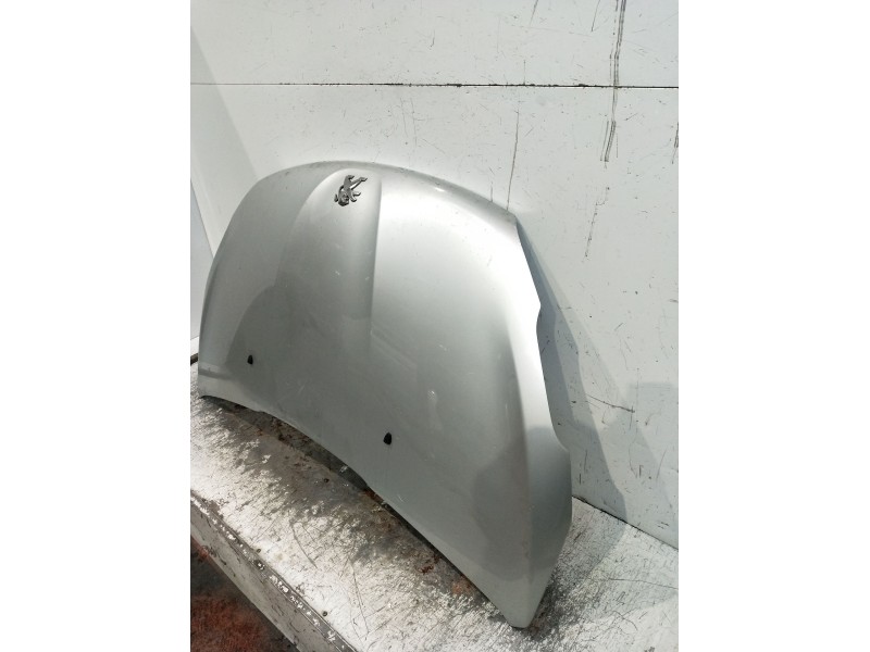 Recambio de capot para peugeot 208 i (ca_, cc_) 1.4 hdi referencia OEM IAM   