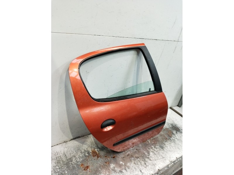 Recambio de puerta trasera derecha para peugeot 206 hatchback (2a/c) 1.4 i referencia OEM IAM  5P 