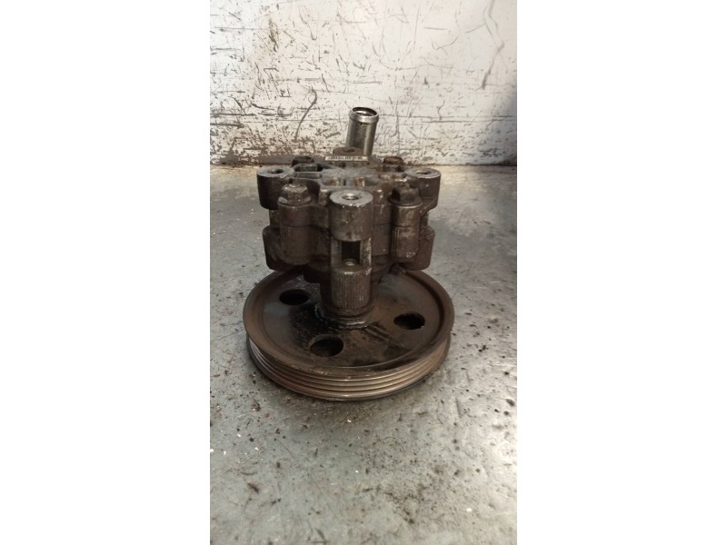 Recambio de bomba direccion para chrysler voyager (rg) 2.8 crd grand voyager limited referencia OEM IAM   