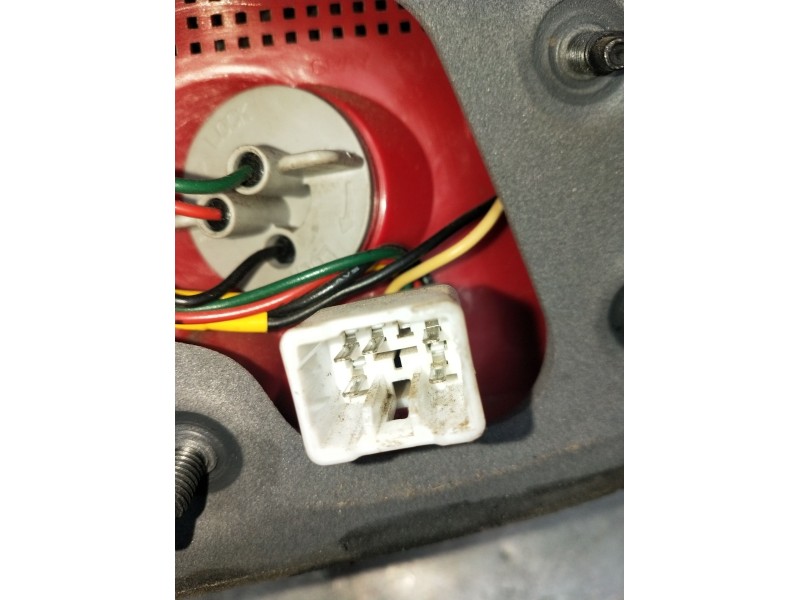 Recambio de piloto trasero derecho para kia pro cee´d (ed) 2.0 crdi 140 referencia OEM IAM   