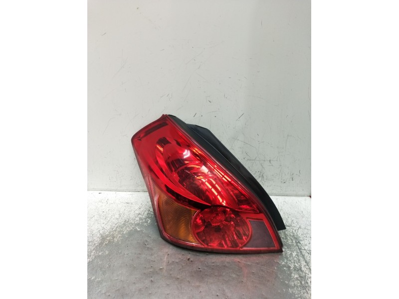 Recambio de piloto trasero izquierdo para kia pro cee´d (ed) 2.0 crdi 140 referencia OEM IAM   