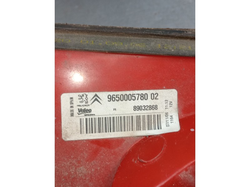 Recambio de piloto trasero derecho para citroën xsara picasso (n68) 1.6 hdi referencia OEM IAM 965000578002 89032868 