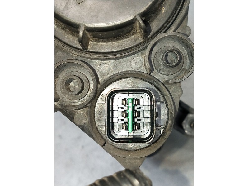 Recambio de faro izquierdo para kia pro cee´d (ed) 2.0 crdi 140 referencia OEM IAM   