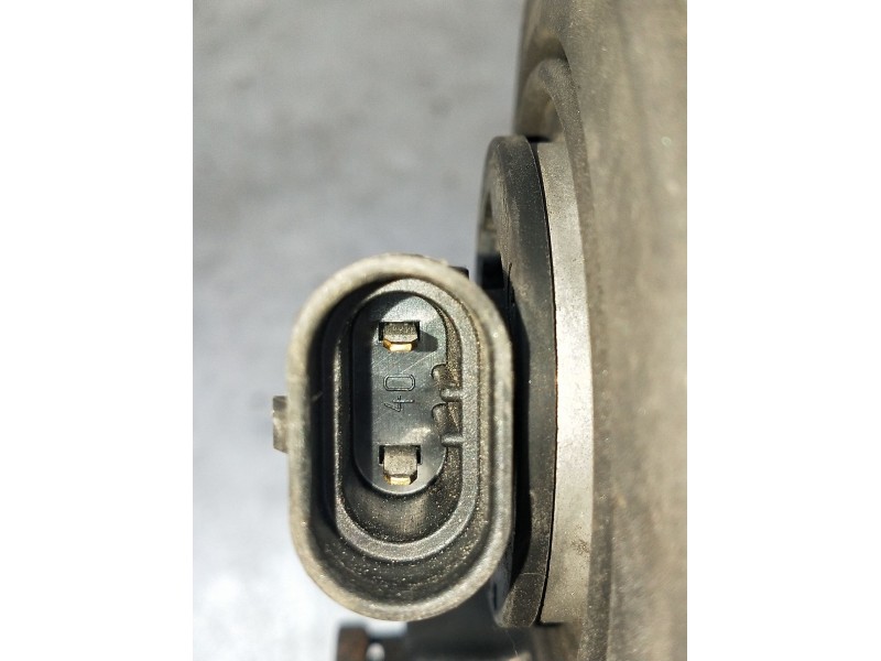 Recambio de faro izquierdo para toyota corolla liftback (_e11_) 2.0 d-4d (cde110_) referencia OEM IAM   