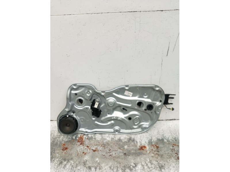 Recambio de elevalunas delantero derecho para kia pro cee´d (ed) 2.0 crdi 140 referencia OEM IAM 824801H370 3P 