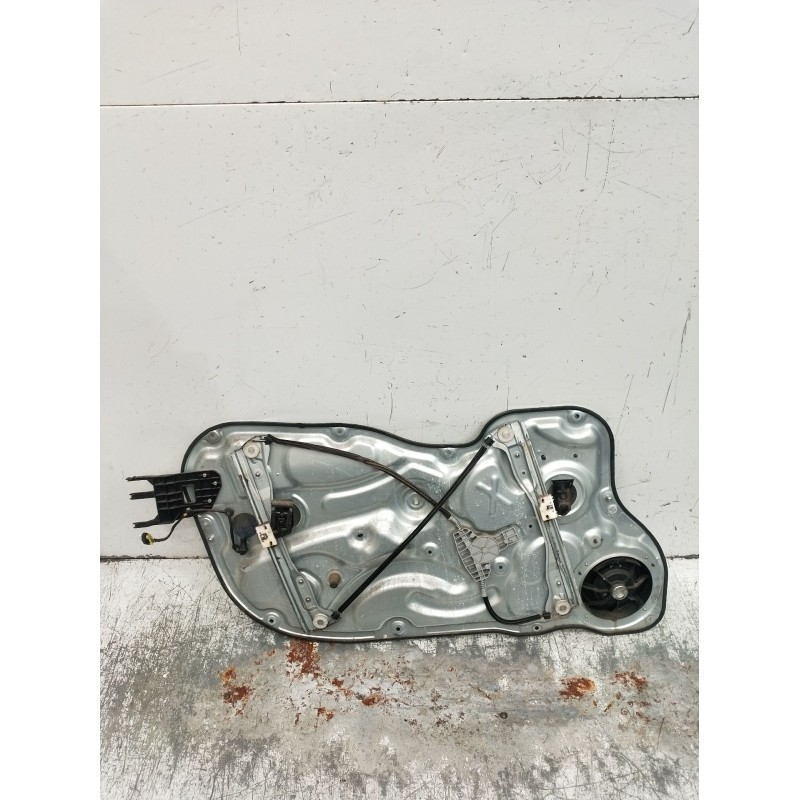 Recambio de elevalunas delantero derecho para kia pro cee´d (ed) 2.0 crdi 140 referencia OEM IAM 824801H370 3P 