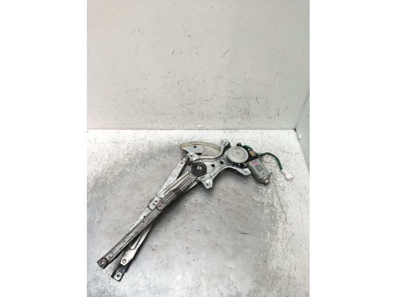 Recambio de elevalunas delantero derecho para toyota corolla liftback (_e11_) 2.0 d-4d (cde110_) referencia OEM IAM  5P 