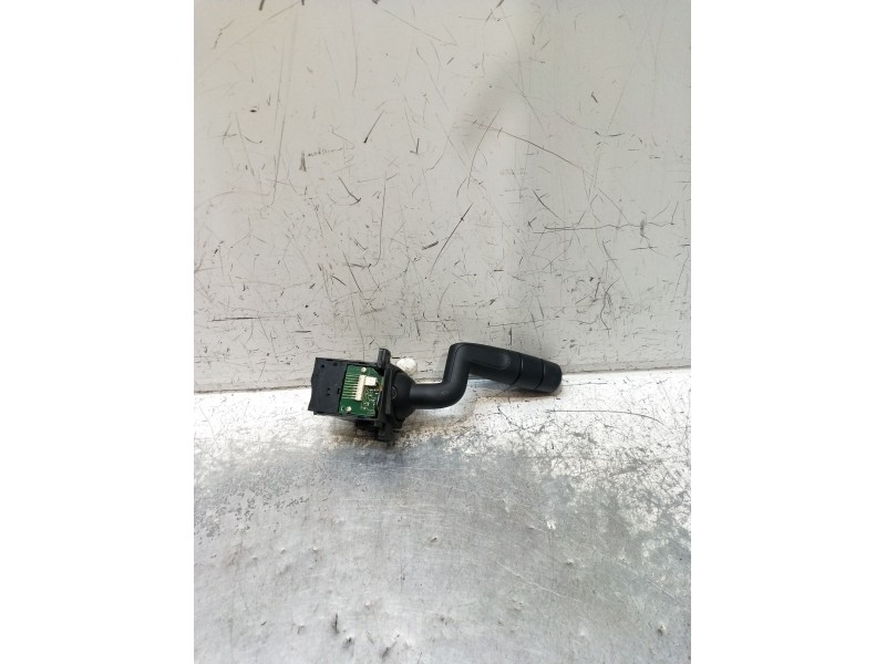 Recambio de mando luces para land rover freelander 2 (l359) 2.2 td4 4x4 referencia OEM IAM 6G9N3F972FC  