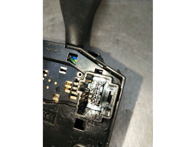 Recambio de mando luces para ford focus ii (da_, hcp, dp) 1.6 referencia OEM IAM 17D9404  