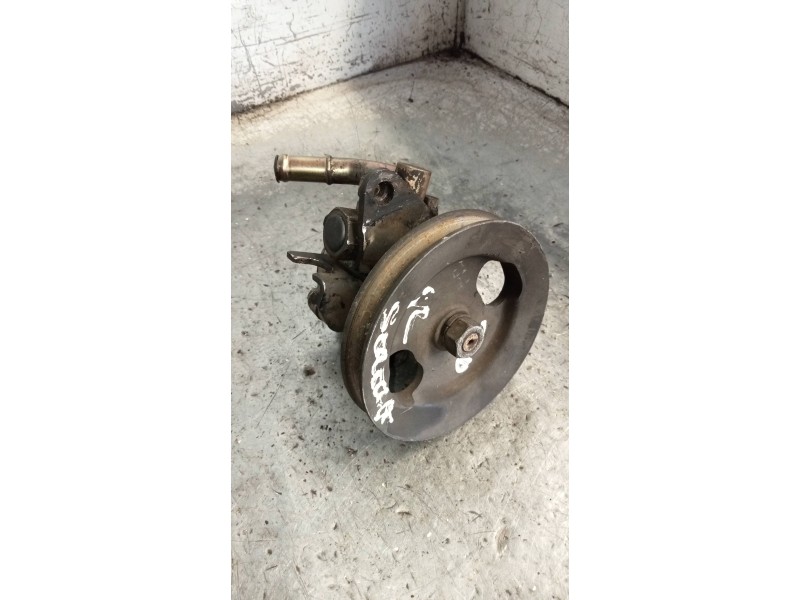 Recambio de bomba direccion para nissan serena (c23m) 2.0 slx diesel referencia OEM IAM   