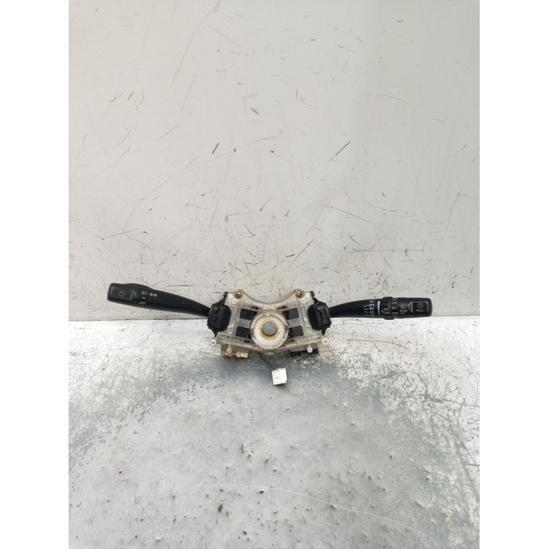 Recambio de mando luces para toyota corolla liftback (_e11_) 2.0 d-4d (cde110_) referencia OEM IAM   