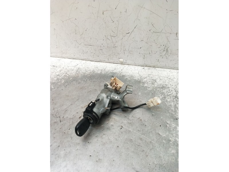 Recambio de conmutador de arranque para toyota corolla liftback (_e11_) 2.0 d-4d (cde110_) referencia OEM IAM 450201211  