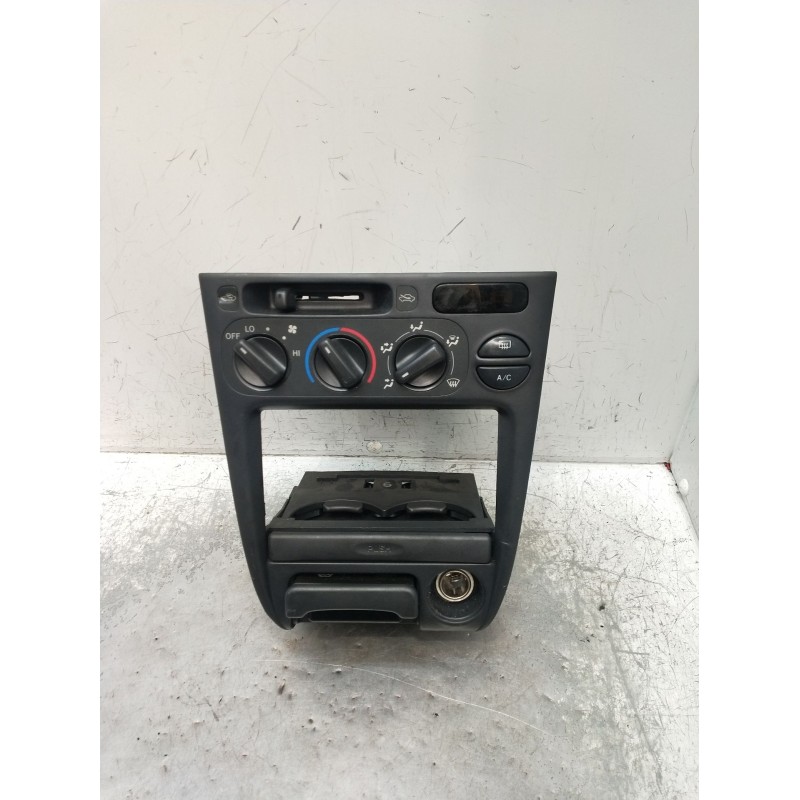 Recambio de mando calefaccion / aire acondicionado para toyota corolla liftback (_e11_) 2.0 d-4d (cde110_) referencia OEM IAM   