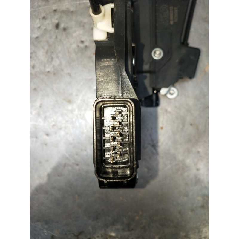 Recambio de motor cierre centralizado delantero izquierdo para land rover freelander 2 (l359) 2.2 td4 4x4 referencia OEM IAM 461