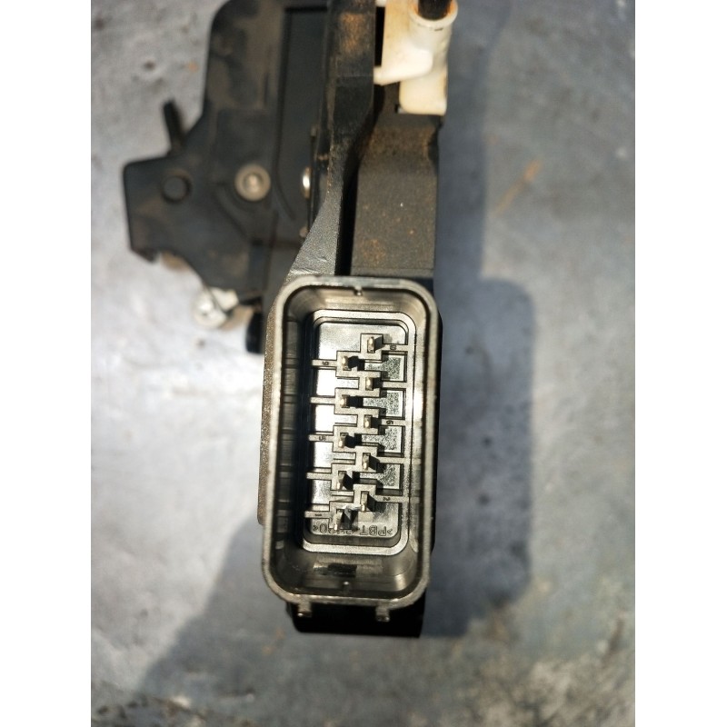 Recambio de motor cierre centralizado trasero derecho para land rover freelander 2 (l359) 2.2 td4 4x4 referencia OEM IAM 7H5A264