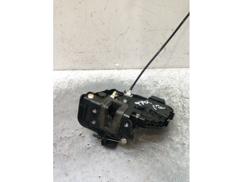 Recambio de motor cierre centralizado trasero izquierdo para land rover freelander 2 (l359) 2.2 td4 4x4 referencia OEM IAM 7H5A2