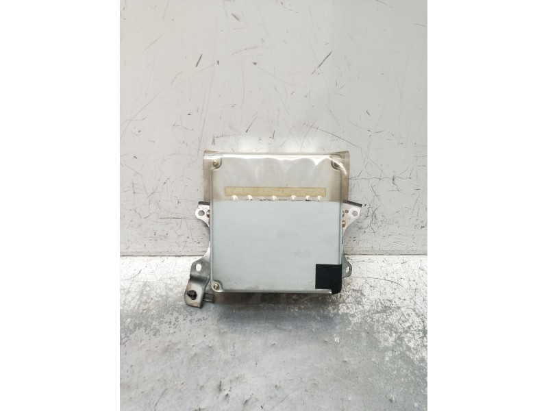 Recambio de centralita motor uce para toyota corolla liftback (_e11_) 2.0 d-4d (cde110_) referencia OEM IAM 1758005041 896661232