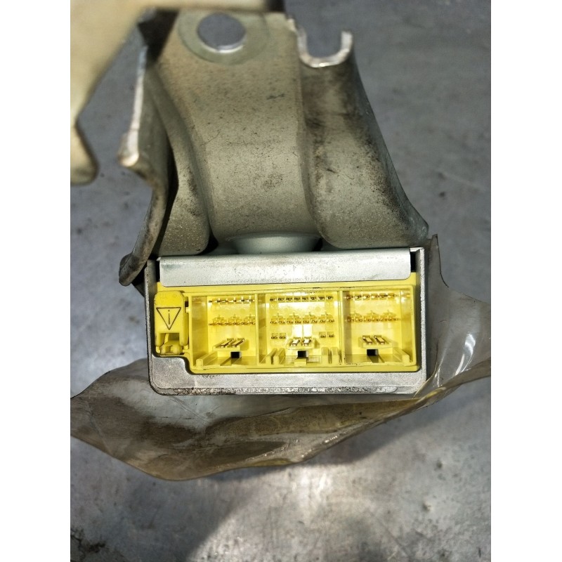 Recambio de centralita airbag para toyota corolla liftback (_e11_) 2.0 d-4d (cde110_) referencia OEM IAM 8917013020 2310001890 