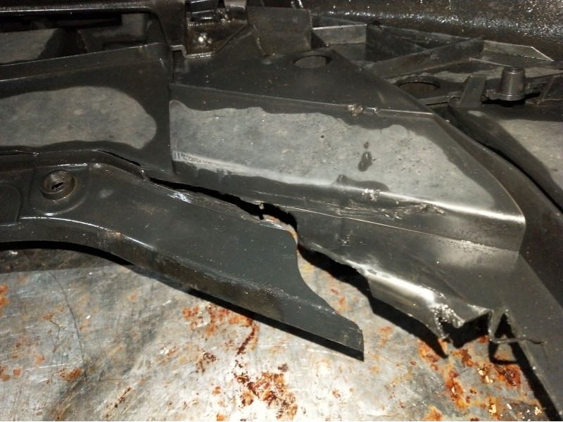 Recambio de paragolpes delantero para dacia dokker furgoneta/monovolumen 1.6 lpg referencia OEM IAM  VER FOTOS 