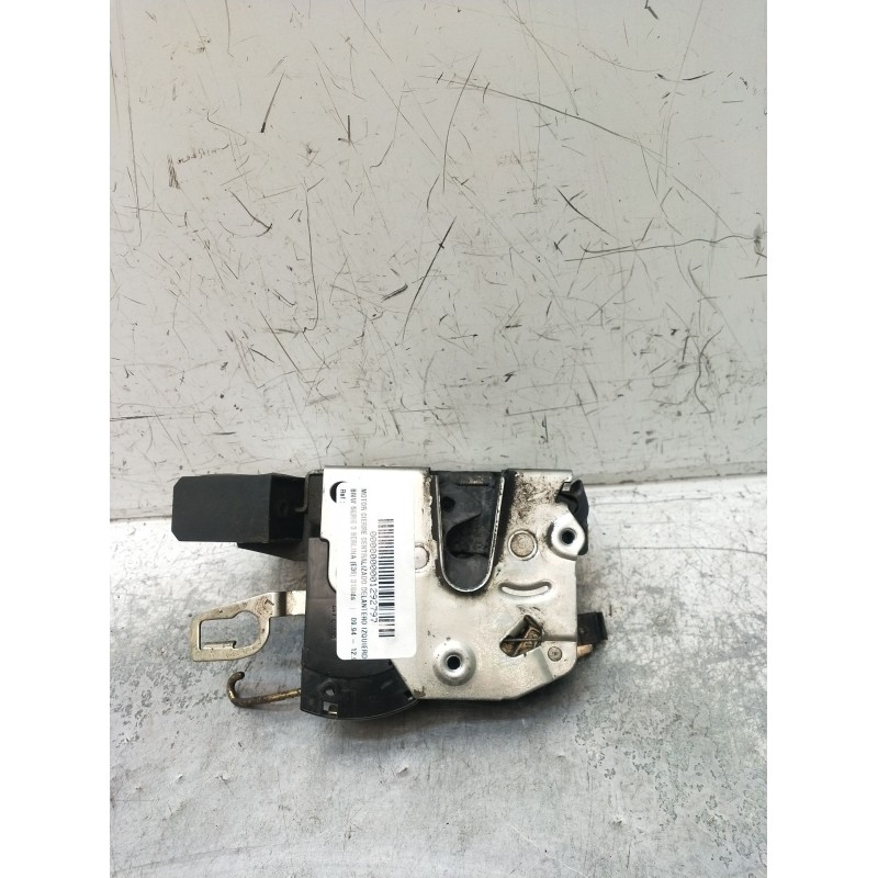 Recambio de motor cierre centralizado delantero izquierdo para bmw serie 3 berlina (e36) 318tds referencia OEM IAM  4P 