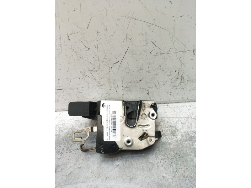 Recambio de motor cierre centralizado delantero izquierdo para bmw serie 3 berlina (e36) 318tds referencia OEM IAM  4P 