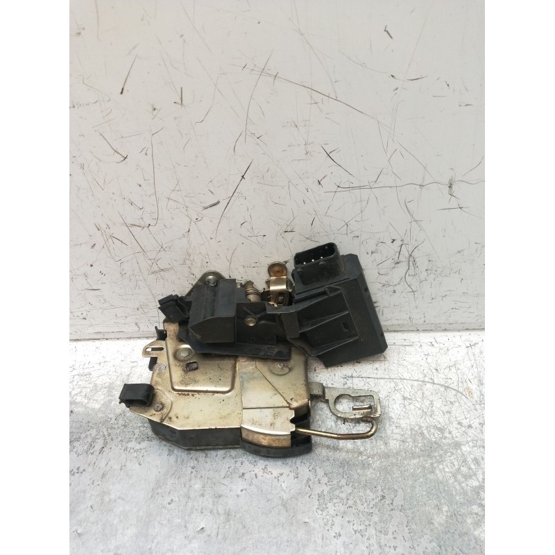 Recambio de motor cierre centralizado delantero izquierdo para bmw serie 3 berlina (e36) 318tds referencia OEM IAM  4P 