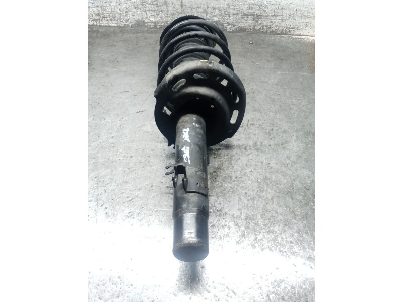 Recambio de amortiguador delantero derecho para peugeot 208 i (ca_, cc_) 1.4 hdi referencia OEM IAM   