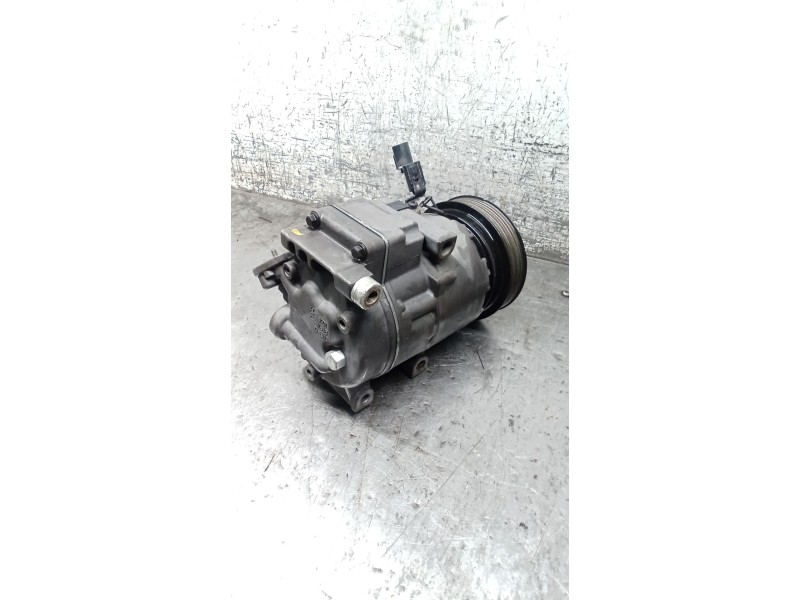 Recambio de compresor aire acondicionado para kia pro cee´d (ed) 2.0 crdi 140 referencia OEM IAM AG7DA02  