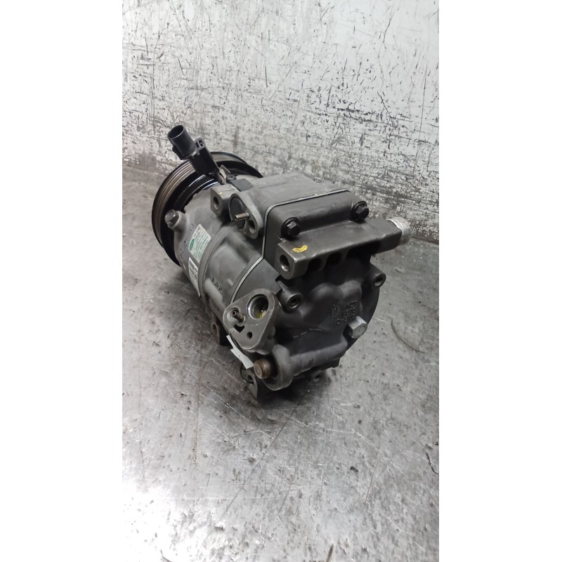 Recambio de compresor aire acondicionado para kia pro cee´d (ed) 2.0 crdi 140 referencia OEM IAM AG7DA02  