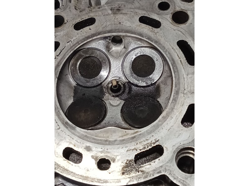 Recambio de culata para renault megane iii coupé (dz0/1_) 1.2 tce (dz2b, dz11) referencia OEM IAM 110422003R  VALVULA MAL