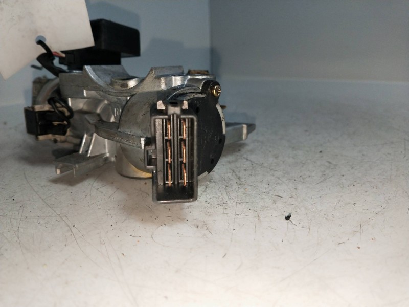 Recambio de conmutador de arranque para mitsubishi space wagon (n80/n90) 2,4 glx referencia OEM IAM 337860  