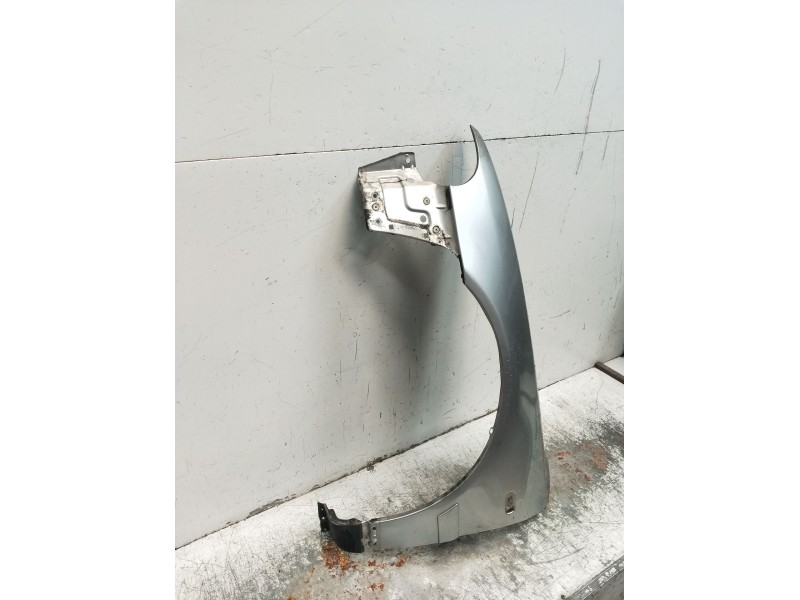 Recambio de aleta delantera izquierda para audi a4 b5 (8d2) 1.9 tdi referencia OEM IAM   