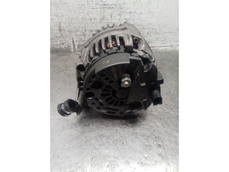 Recambio de alternador para seat ibiza ii (6k1) 1.9 tdi referencia OEM IAM 038903023 0124325001 90A