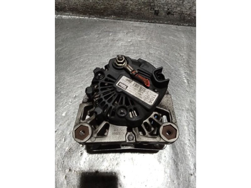 Recambio de alternador para renault megane ii coupé-cabriolet (em0/1_) 1.9 dci referencia OEM IAM   