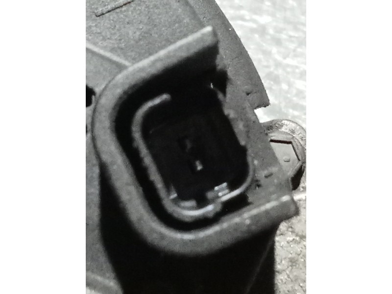 Recambio de alternador para renault megane ii coupé-cabriolet (em0/1_) 1.9 dci referencia OEM IAM   