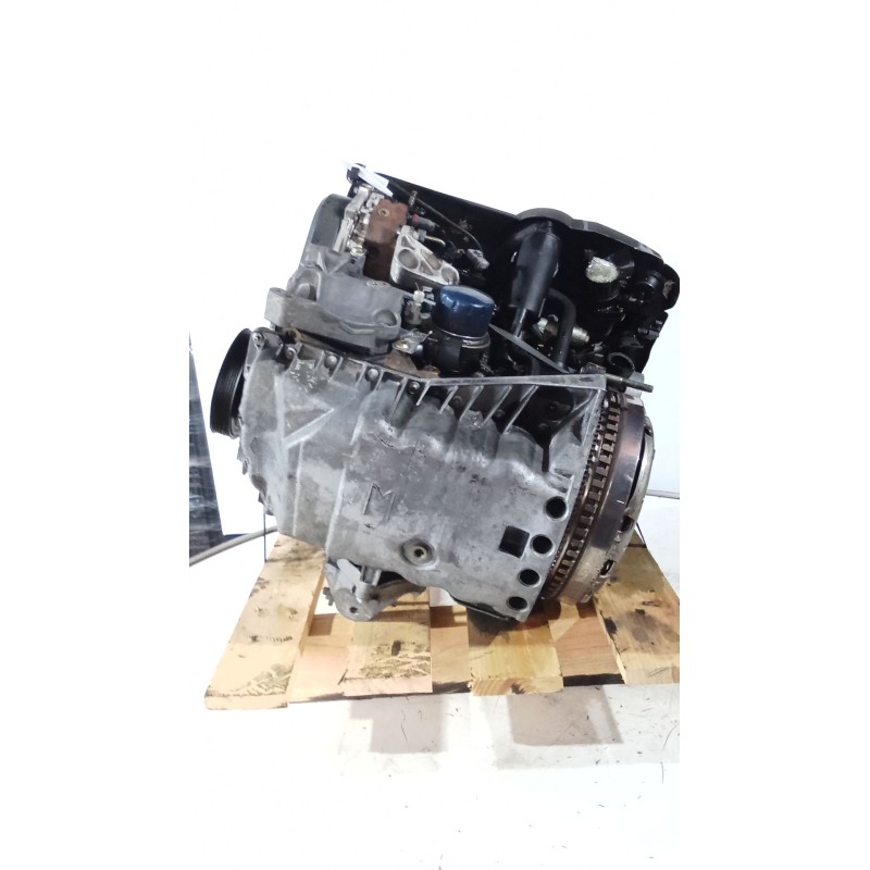 Recambio de motor completo para renault megane ii coupé-cabriolet (em0/1_) 1.9 dci referencia OEM IAM F9Q B800 BOSCH C349917