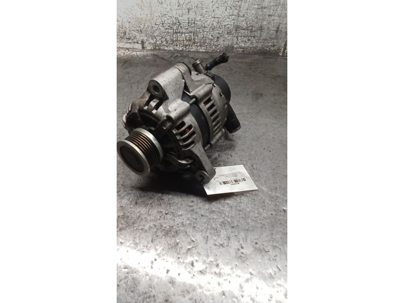 Recambio de alternador para kia pro cee´d (ed) 2.0 crdi 140 referencia OEM IAM 021319262 3730027021 DEPRESOR INCORPORADO