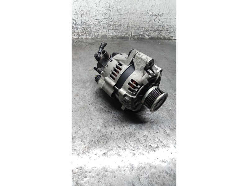 Recambio de alternador para kia pro cee´d (ed) 2.0 crdi 140 referencia OEM IAM 021319262 3730027021 DEPRESOR INCORPORADO
