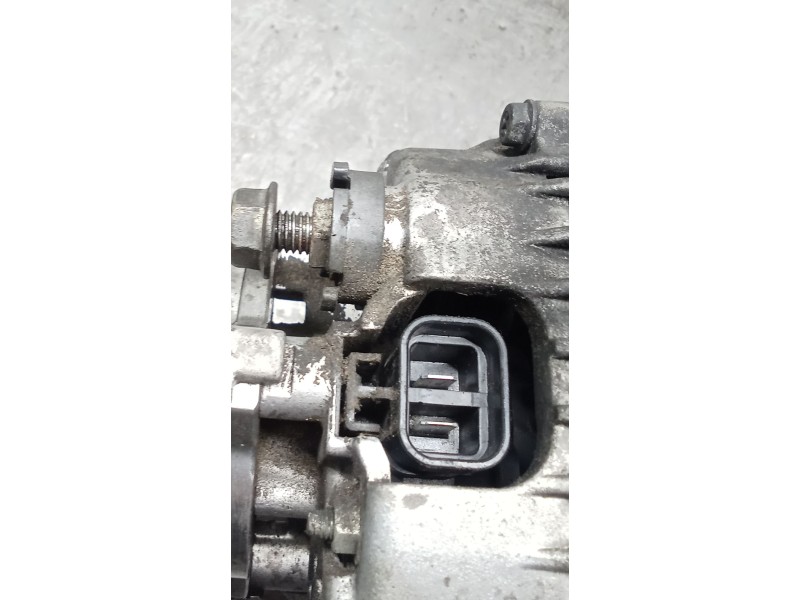 Recambio de alternador para opel astra g hatchback (t98) 1.7 cdti (f08, f48) referencia OEM IAM 0986043101 70A DEPRESOR INCORPOR